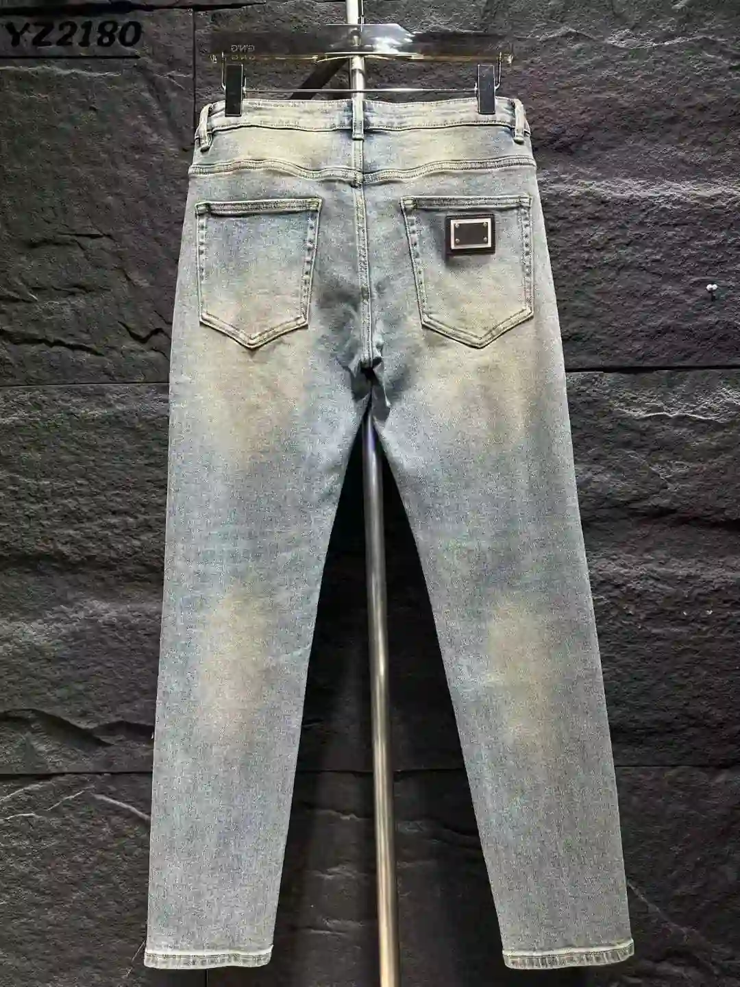 D&G 419__2