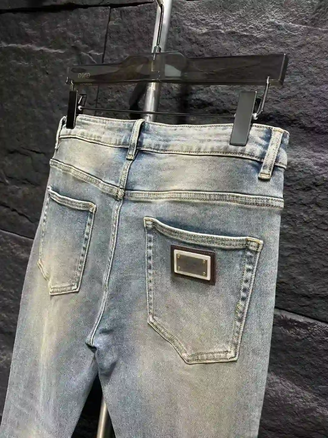 D&G 419__9