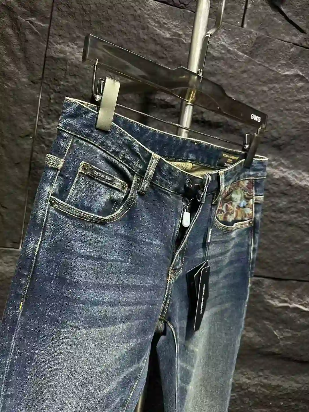D&G 420__6