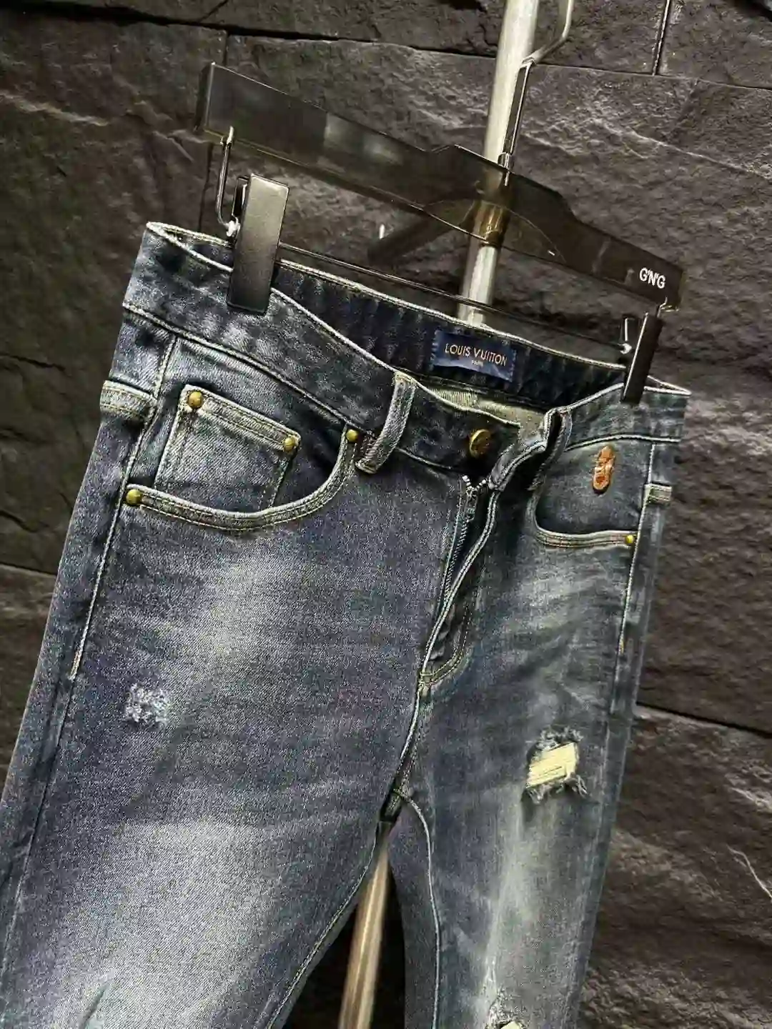 LV 447__6